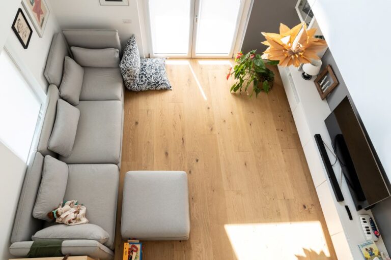 Soggiorno moderno dall'alto Milano - Progetto AD2ARCHITECTS